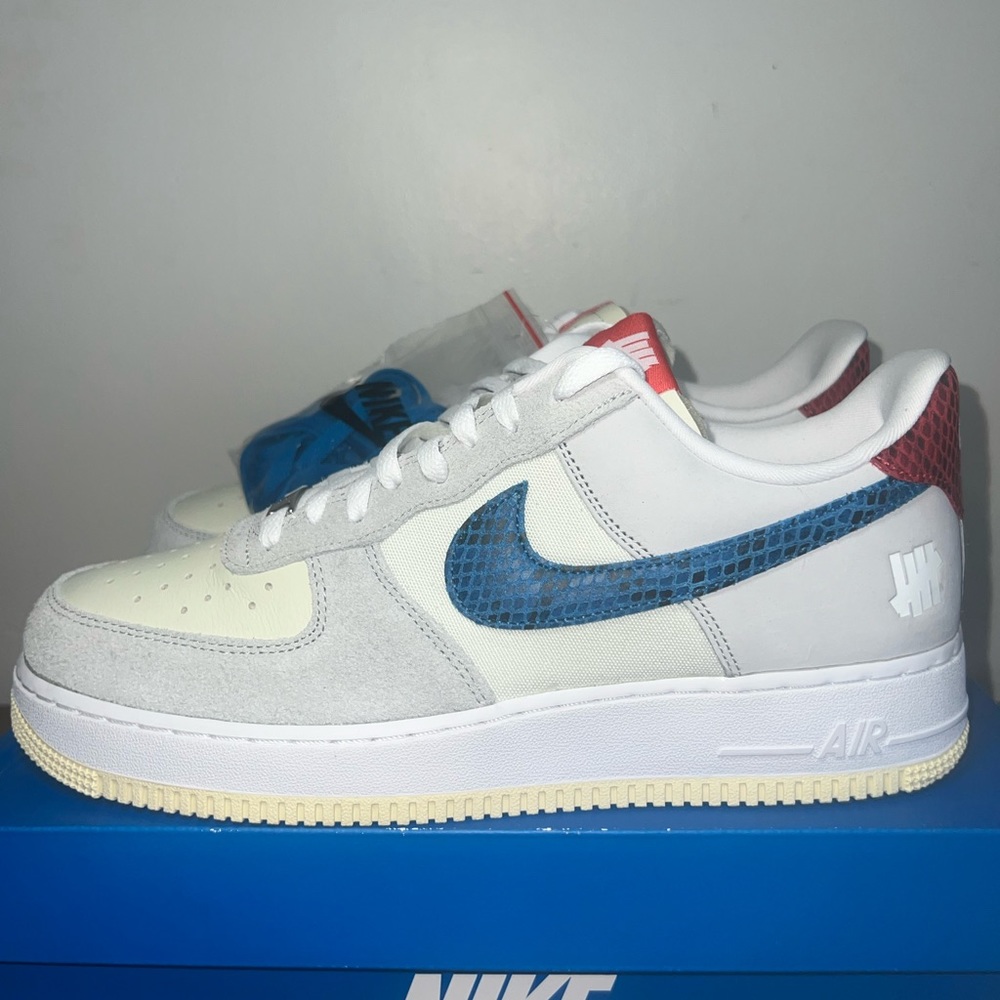 UNDEFEATED NIKE AIR FORCE 1 LOW SP (5 On It)